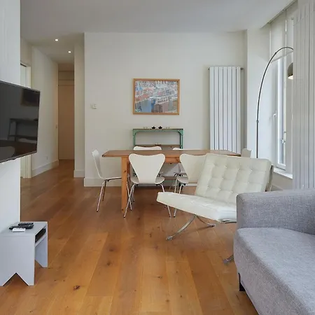 The Collection - Beduria Apartment